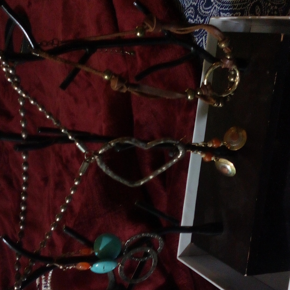 Vintage necklace with bracelet and 2 pair earrings